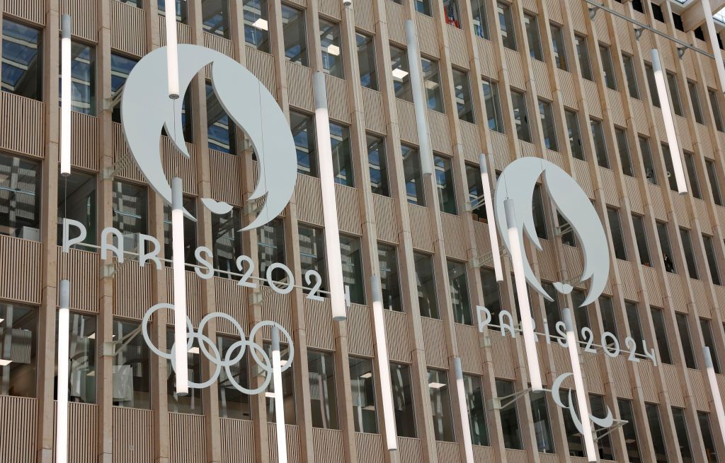 Pregătiți pentru Orgia Olimpică. Organizatorii JO 2024 vor împarți 250.000 de prezervative sportivilor_10