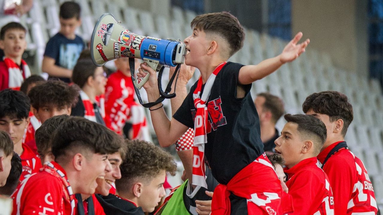 Dinamo Arcul de Triumf copii play-out Poli Iasi