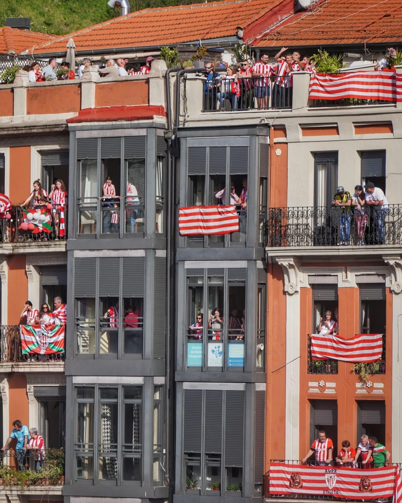 Imagini fabuloase la Bilbao, peste 1 milion de oameni au sărbătorit câștigarea Cupei Spaniei de Athletic, simbolul Țării Bascilor!_14