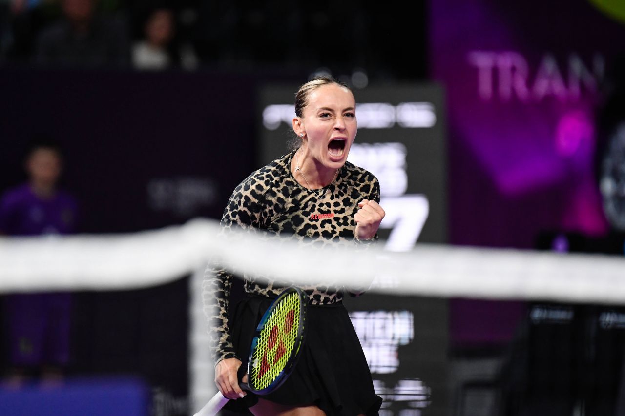 Victorie mare! Ana Bogdan o învinge dramatic pe Elina Svitolina și ține România în joc, în barajul cu Ucraina_15