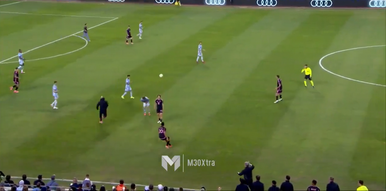 ”E mai rapid decât Mbappe!” Bodyguard-ul lui Messi impresionează din nou! A traversat terenul în mai puțin de cinci secunde_9
