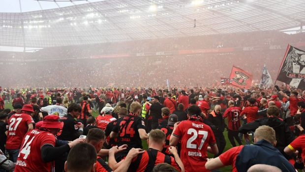 
	Imaginile bucuriei! Bayer Leverkusen, campioană pentru prima dată în istorie! Fanii au luat cu asalt arena
