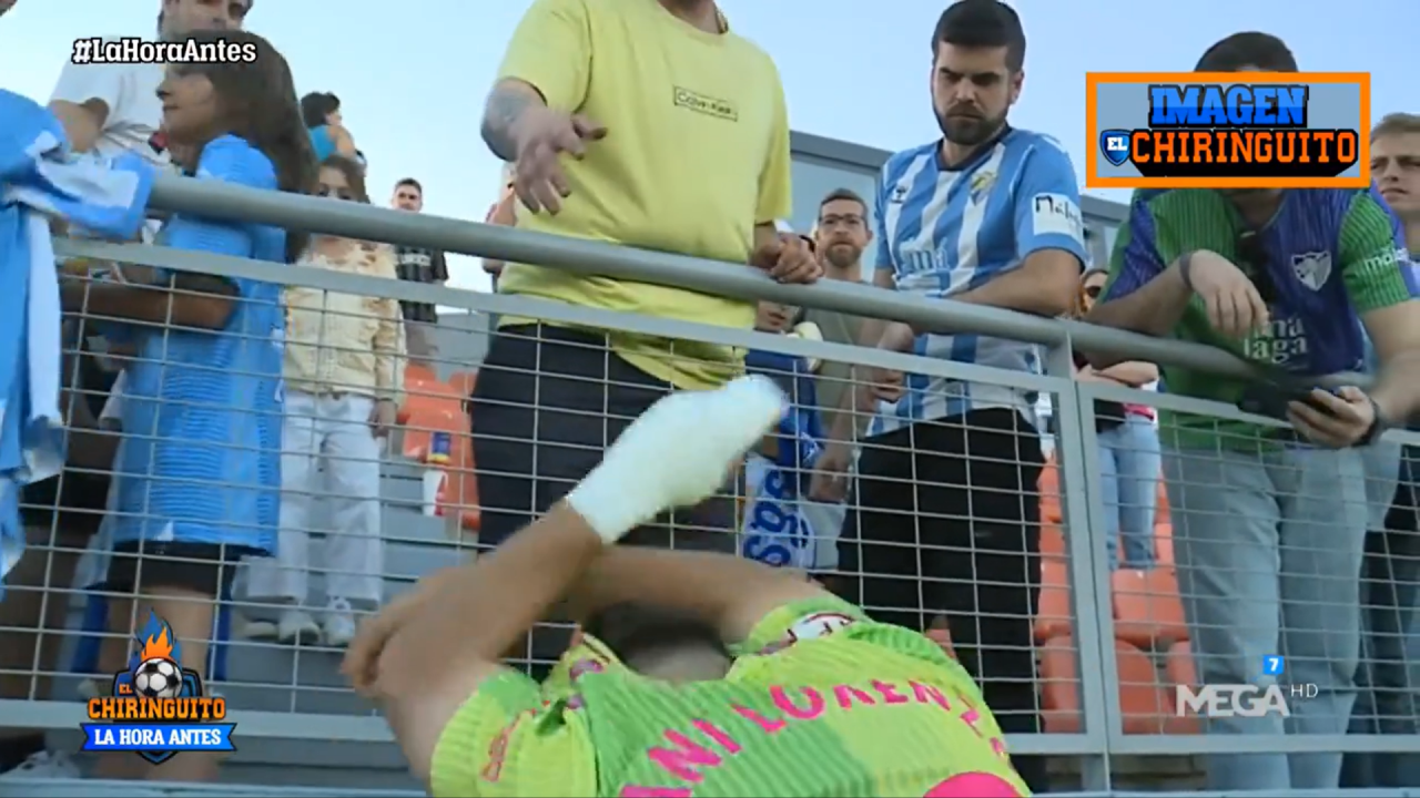 Scene nemaiîntâlnite în fotbalul spaniol! Un jucător i-a vândut tricoul unui suporter pentru 50 de euro: ”Clubul ne taxează!”_13