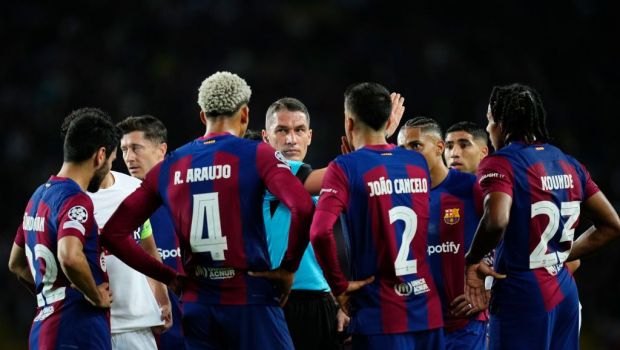 
	Verdictul specialistului după arbitrajul lui Istvan Kovacs din FC Barcelona - PSG 1-4
