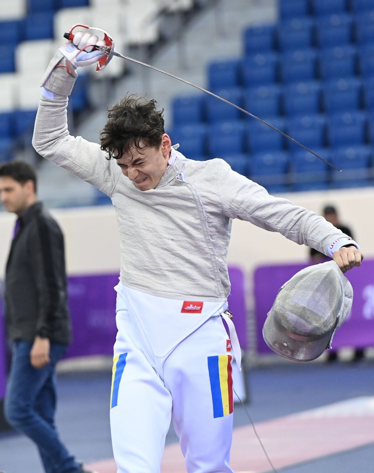 O nouă stea în sportul românesc! Vlad Covaliu, încă o performanță importantă la sabie_2