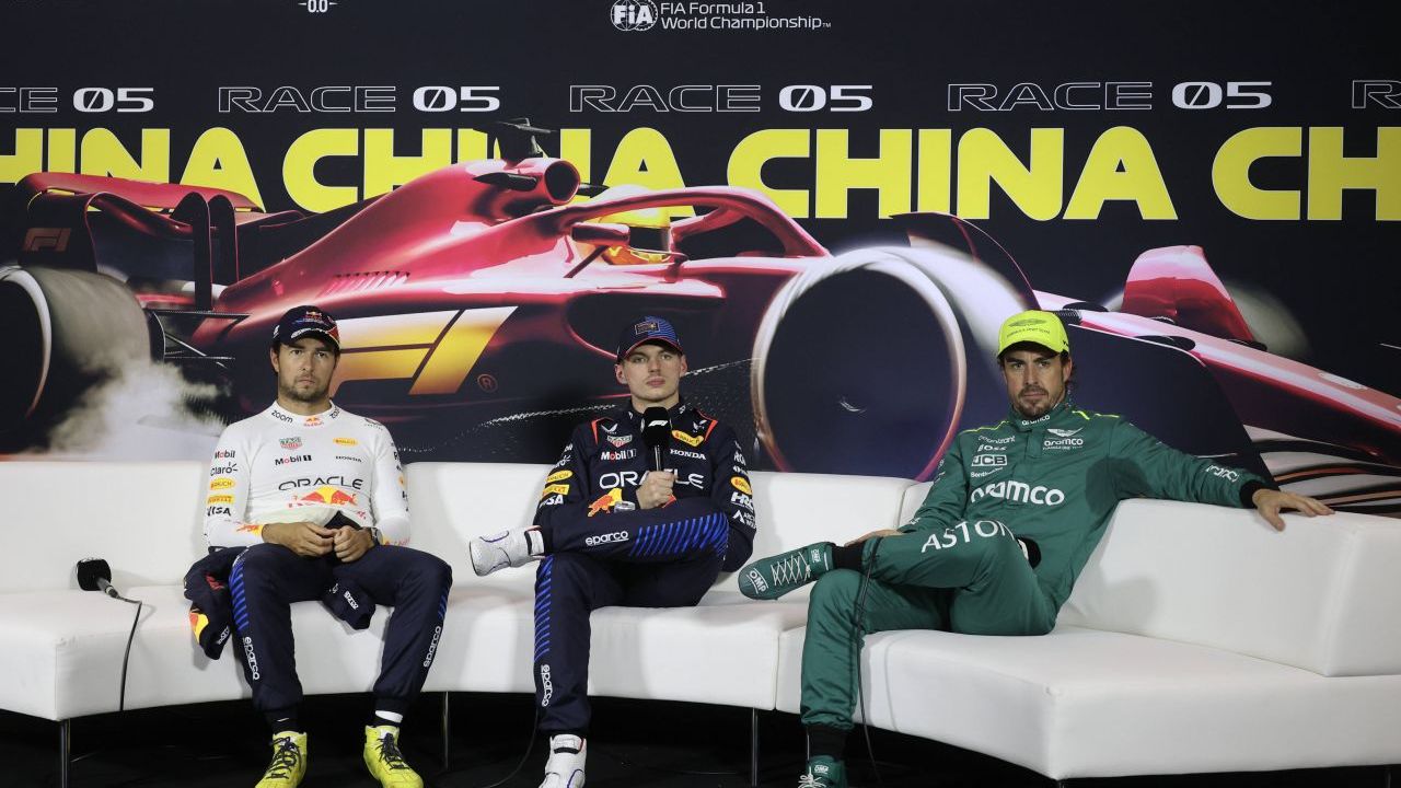 Max Verstappen cursa de sprint Formula 1 Marele Premiu al Chinei