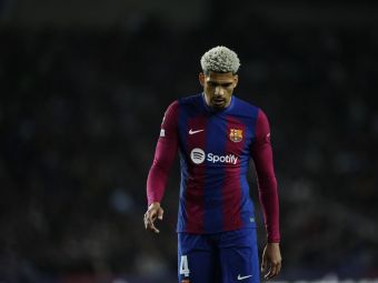 
	Barcelona l-a pus pe Ronald Araujo pe lista de transferuri! Suma pe care o cer catalanii
