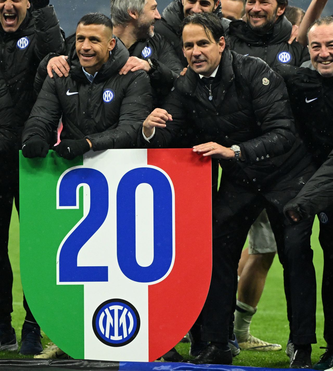 Simone Inzaghi, antrenorul-trofeu de la Inter Milano! Tehnicianul scrie istorie în Italia_4
