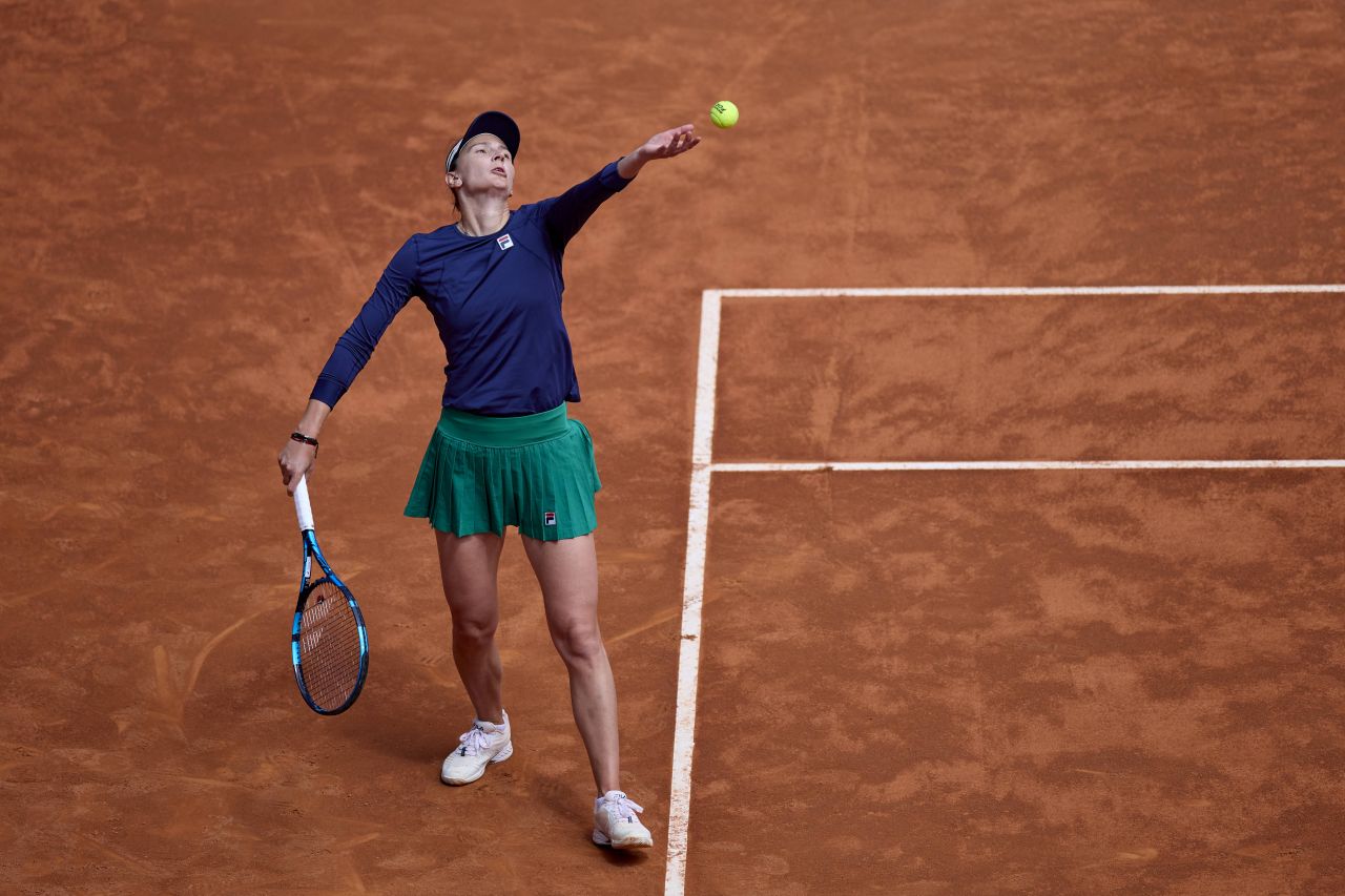 Irina Begu - Linda Fruhvirtova 6-4, 7-6 (7/0), la Madrid. Adversară tare pentru româncă în turul al doilea: nr. 20 WTA_5