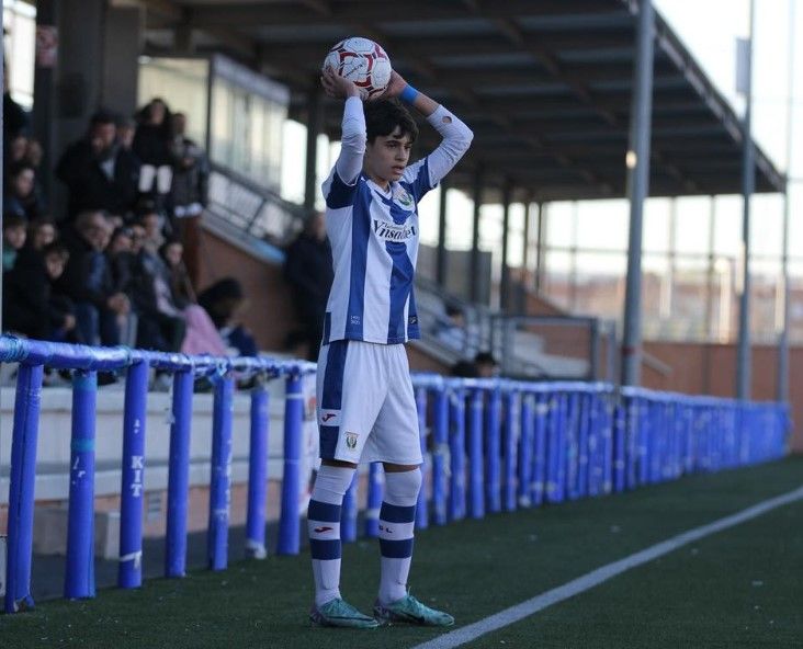 Ares Căpățână, fotbalist la Leganes, a debutat pentru naționala Spaniei și a câștigat primul trofeu! ”A fost emoționant”_7