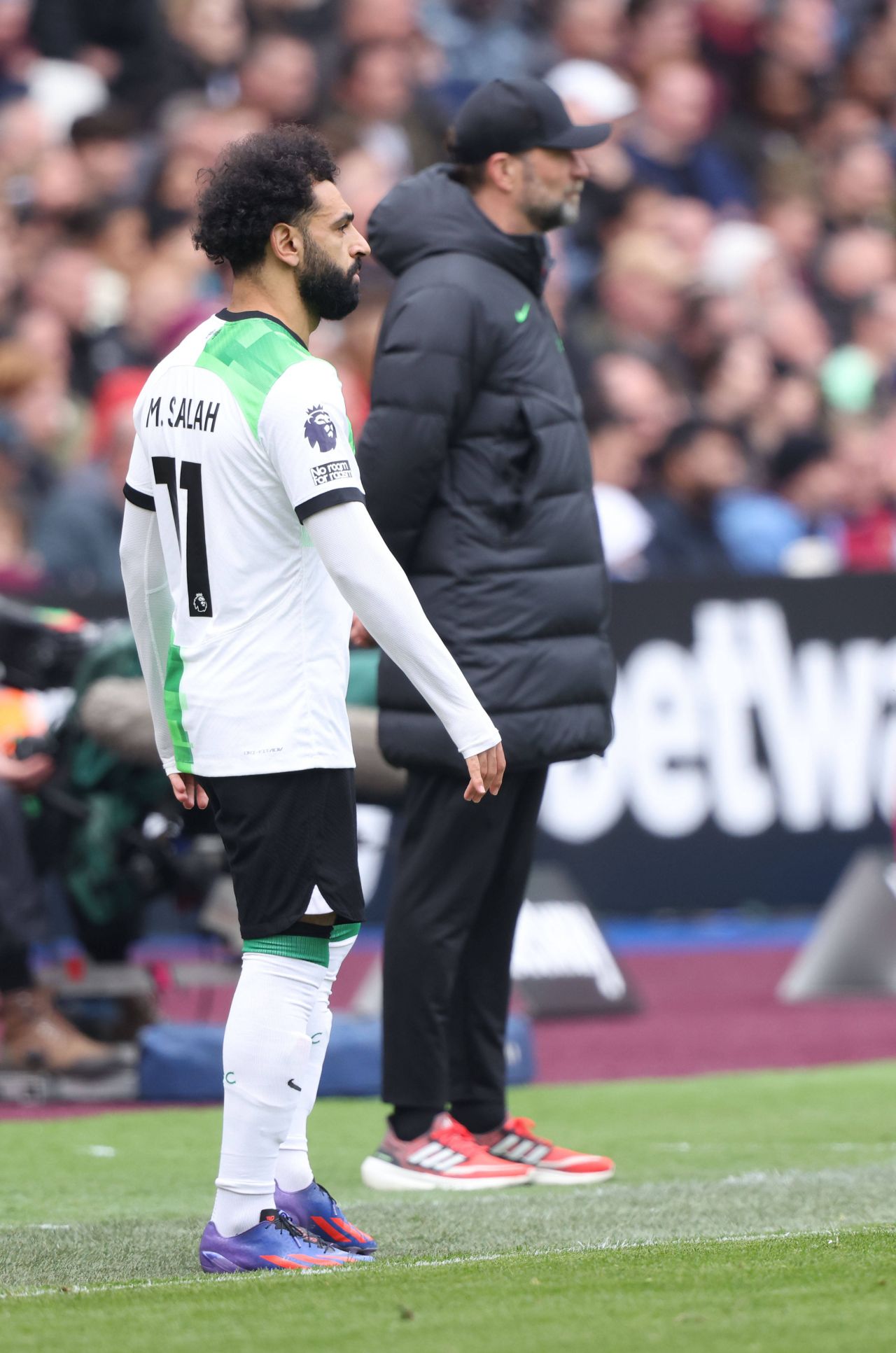 Final trist de eră la Liverpool: Salah și Klopp, conflict în timpul meciului care i-a lăsat pe "cormorani" fără șanse la titlu_2