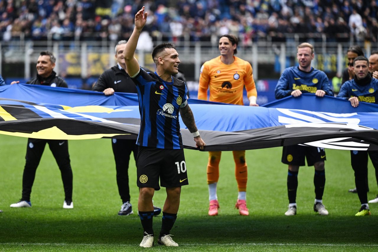 Sărbătoare imensă în Serie A! Inter Milano a celebrat alături de suporteri al 20-lea Scudetto din istoria clubului_15