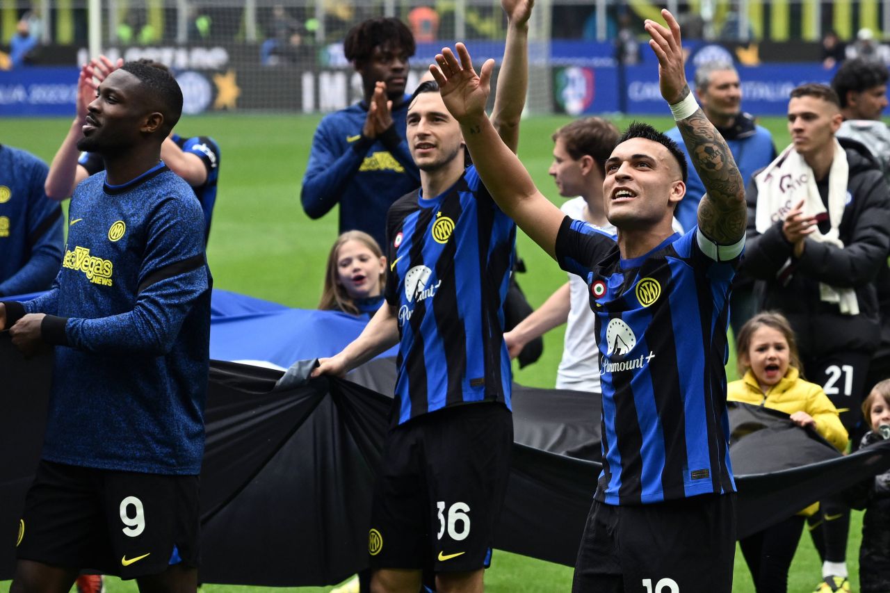 Sărbătoare imensă în Serie A! Inter Milano a celebrat alături de suporteri al 20-lea Scudetto din istoria clubului_20