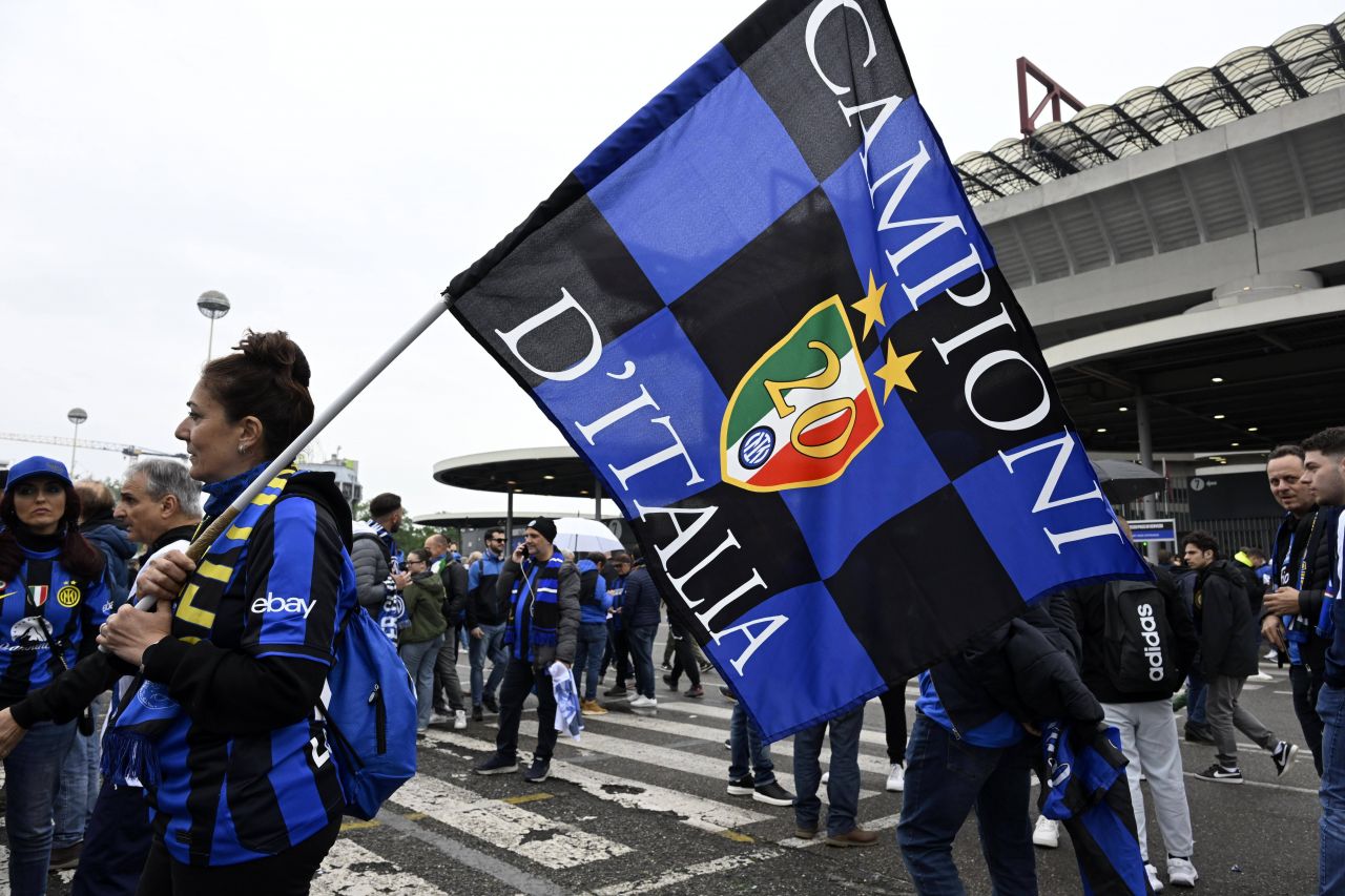 Sărbătoare imensă în Serie A! Inter Milano a celebrat alături de suporteri al 20-lea Scudetto din istoria clubului_3