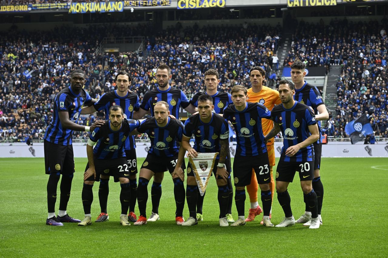Sărbătoare imensă în Serie A! Inter Milano a celebrat alături de suporteri al 20-lea Scudetto din istoria clubului_27