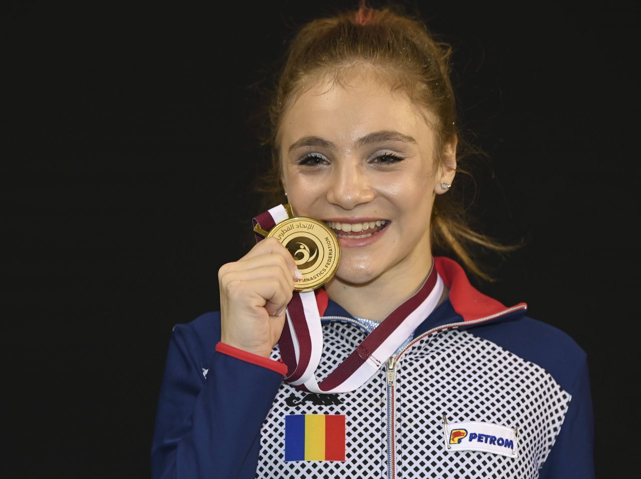 România, ca pe vremuri! Sabrina Voinea a cucerit medalia de argint la Campionatul European de gimnastică_2
