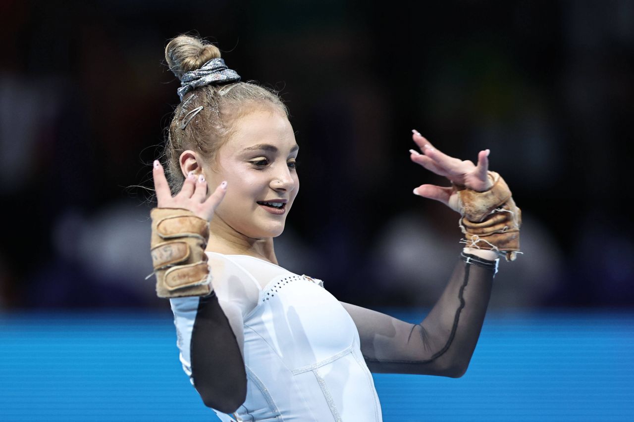 România, ca pe vremuri! Sabrina Voinea a cucerit medalia de argint la Campionatul European de gimnastică_6