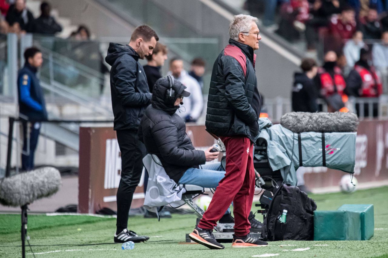 Laszlo Boloni a luat foc după arbitrajul din Metz - Rennes 2-3! Acuze grave: ”Dacă spun ce am în minte... Nu ştiu dacă să urlu, să plâng sau să râd”_9