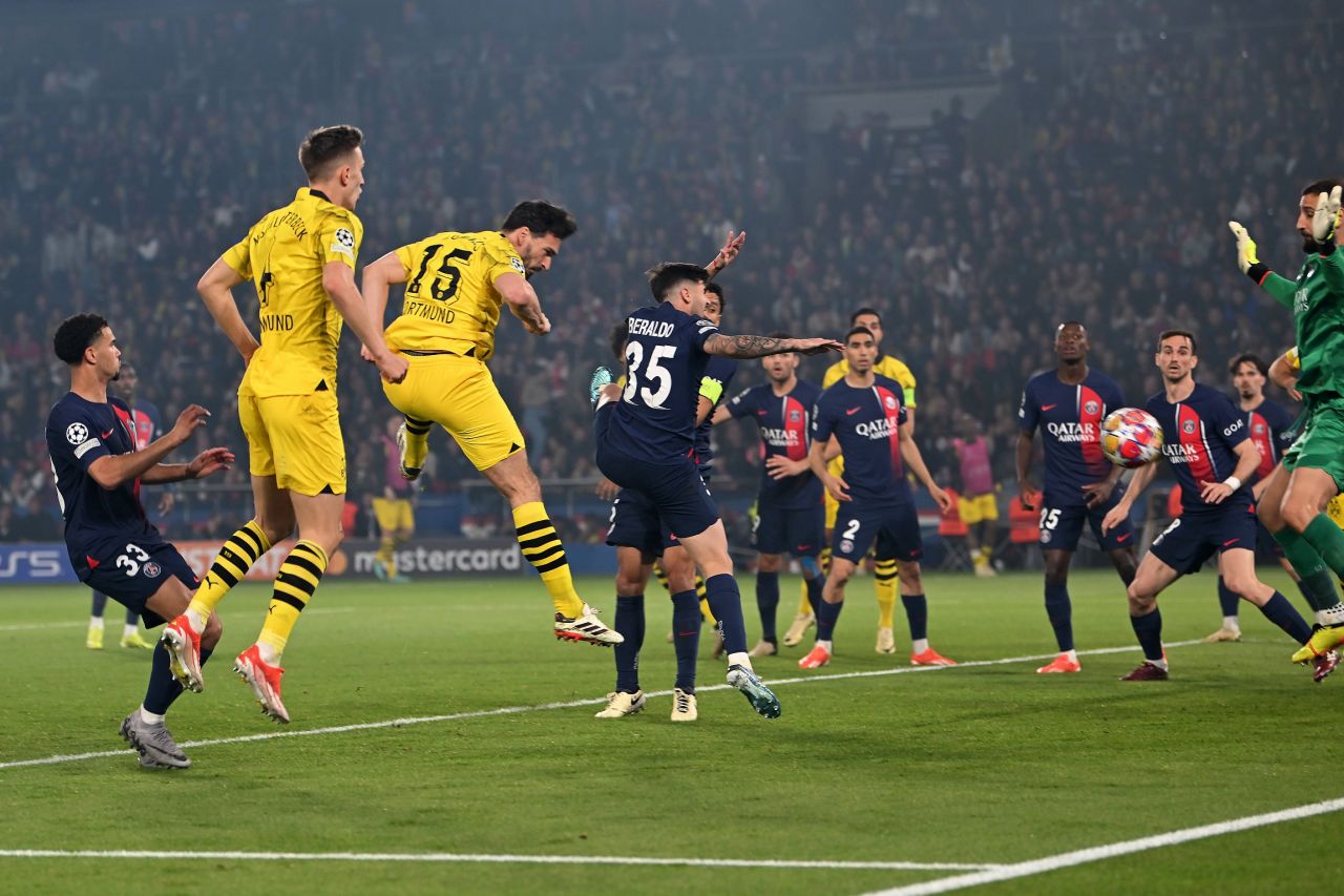 Sport Row'da Paris Saint-Germain - Borussia Dortmund 0-1.  Almanlar Şampiyonlar Ligi finaline bir adım kaldı
