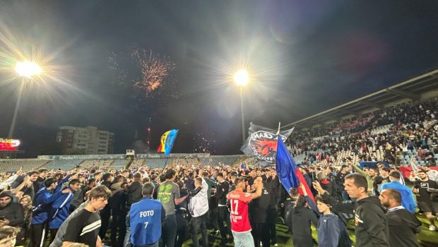 
	Sărbătoare la Buzău! Fotbaliștii s-au bucurat alături de fani în urma promovării istorice. Vali Dumitrache: &rdquo;Am muncit un an pentru asta&rdquo;
