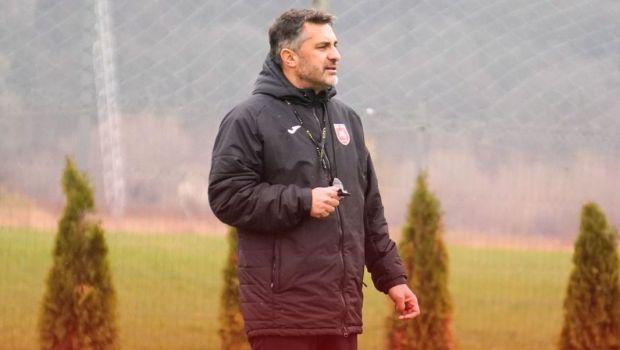 
	Explicațiile lui Claudiu Niculescu despre demisia de la CSC Șelimbăr! Cu ce echipe este acum în discuții antrenorul
