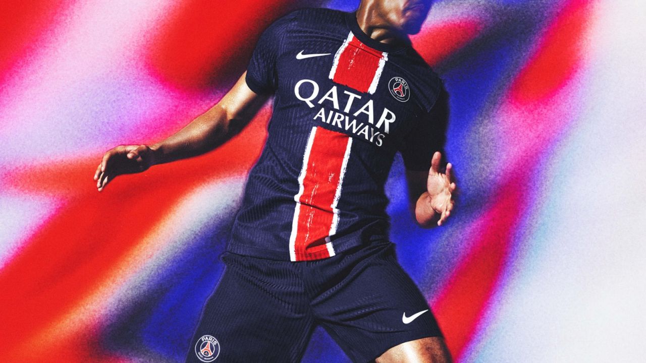 ”Nu mai este fața Parisului!” PSG și-a prezentat noul echipament, iar fanii au remarcat un detaliu important_1