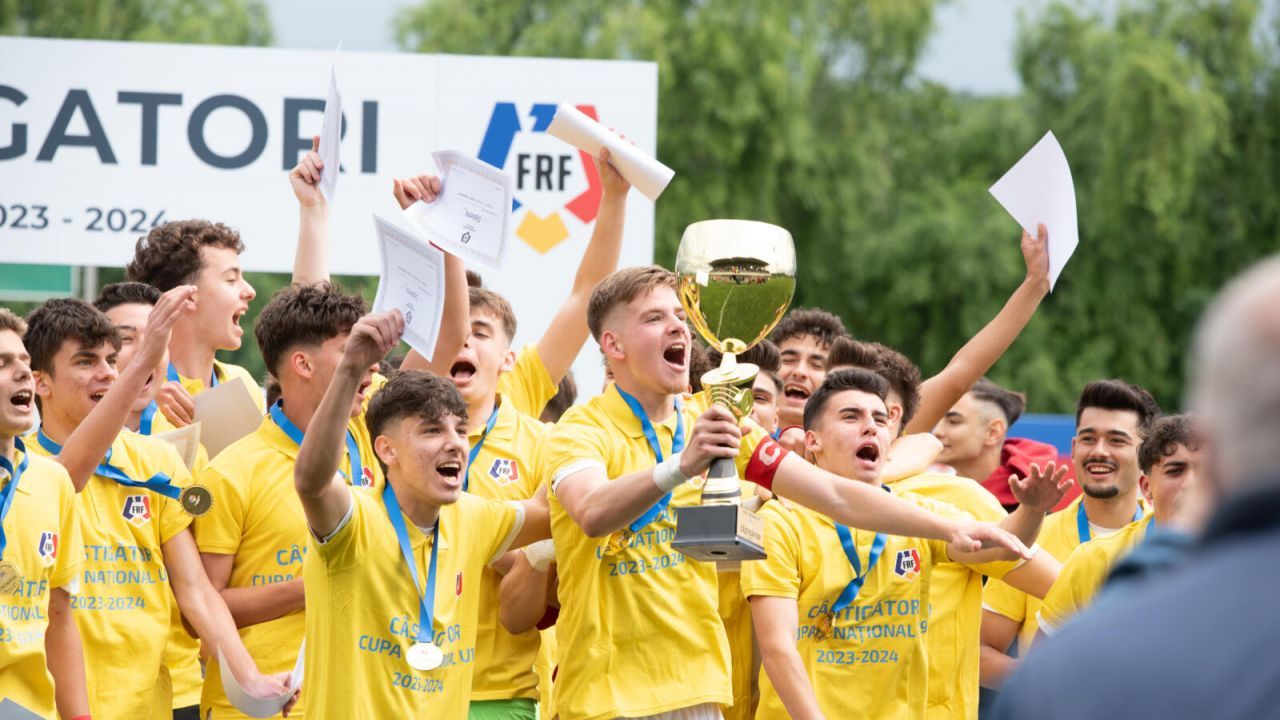 CS Dinamo Andrei Vasilescu Cupa Romaniei U19 Mihai Dobre Yanis Cune