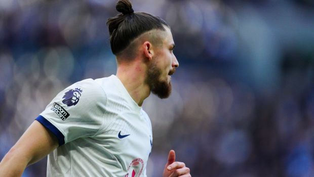 Reacțiile fanilor lui Tottenham după ce Radu Drăgușin a fost titularizat cu Man. City: Și-a pierdut mințile! / Își bate joc!