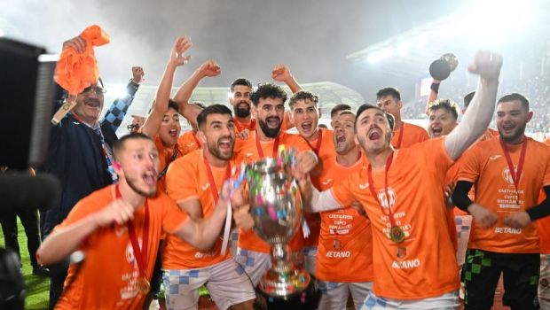 
	FCSB - Corvinul Hunedoara e confruntarea din Supercupa României! Când și pe ce stadion se joacă partida

