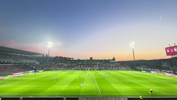 ACUM: CFR Cluj - Farul Constanța 4-0 Universitatea Craiova - Sepsi OSK 0-1 | Untold în mai! Festival de goluri la Cluj