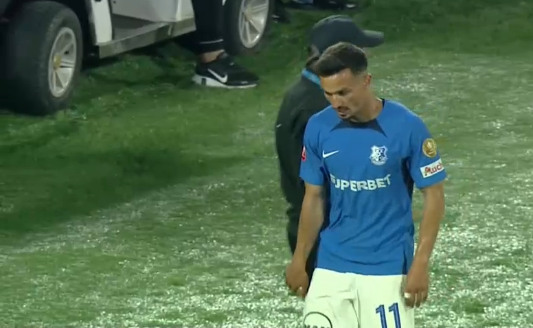 Ce moment! Cristi Ganea l-a ignorat complet pe Gică Hagi în timpul meciului CFR Cluj - Farul_9