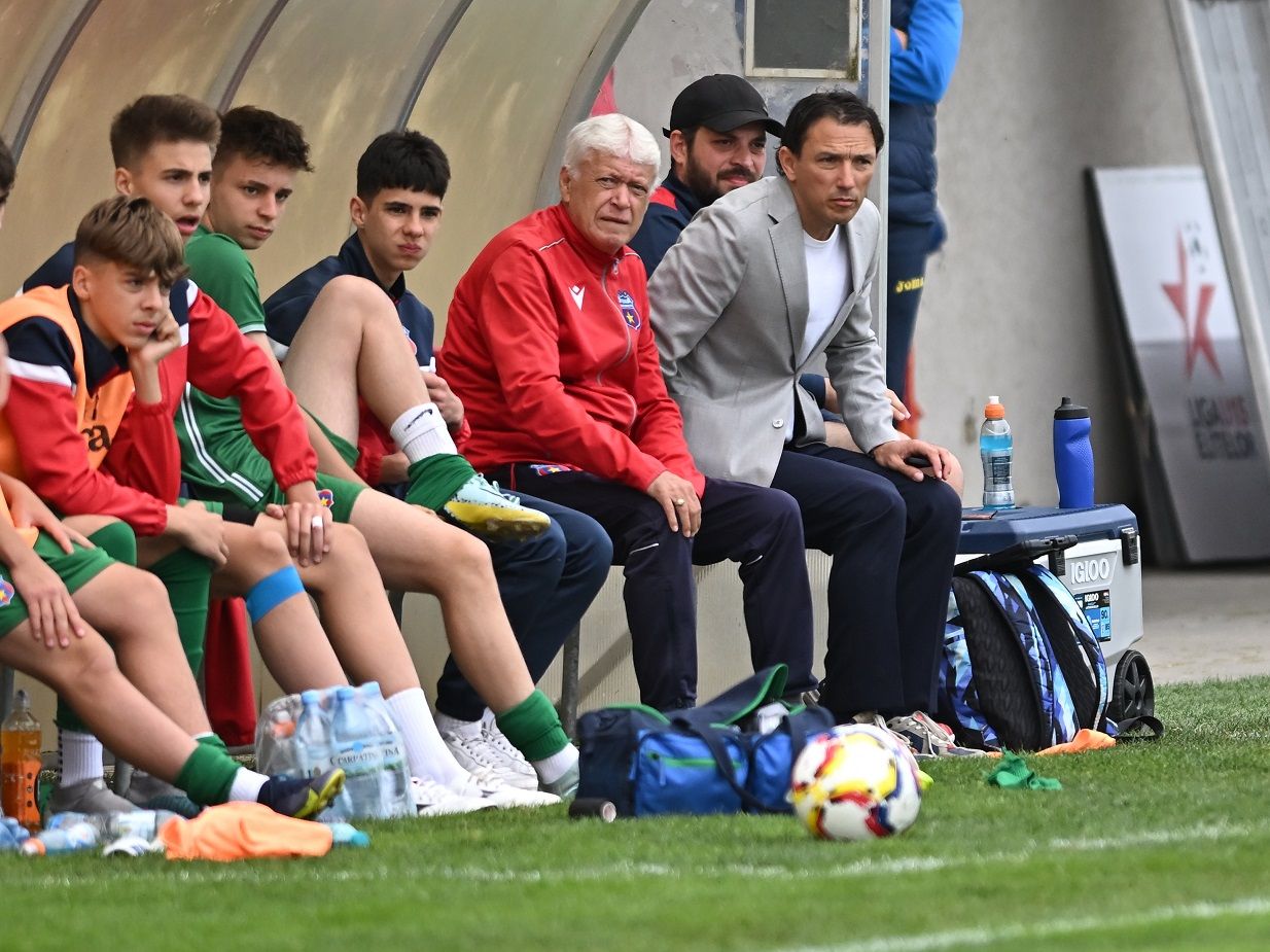 FCSB a zdrobit CSA Steaua și e campioana Ligii Elitelor U15: "Să se audă în toată țara / Steaua este campioana"_2