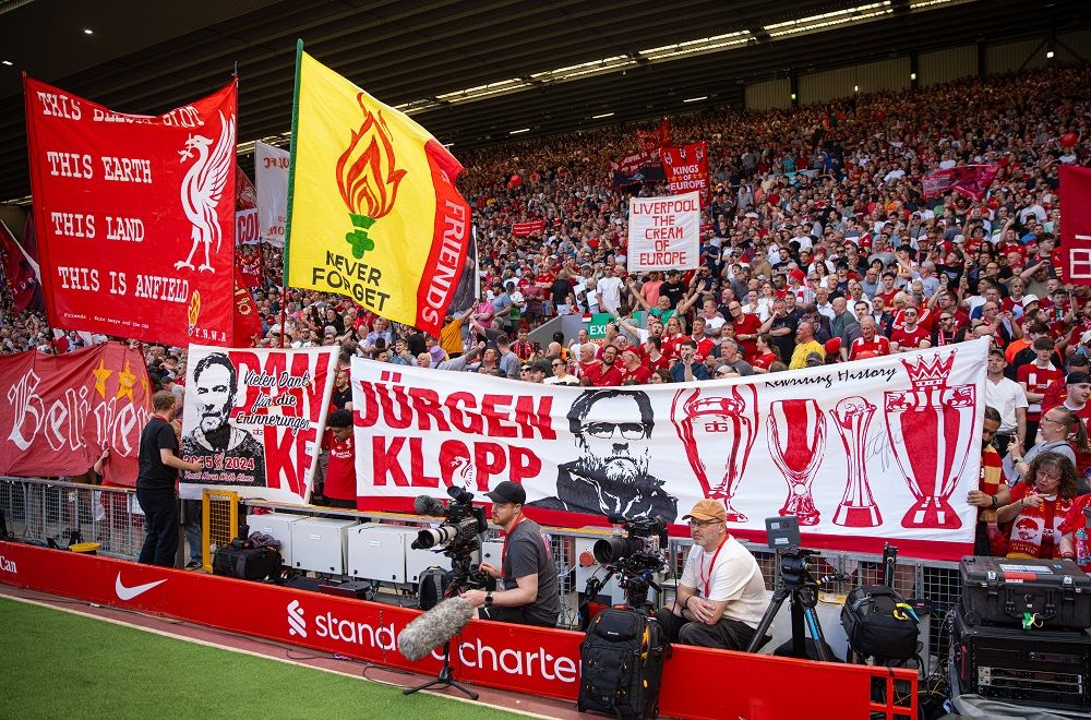 Atmosferă incendiară pe Anfield la ultimul meci al lui Jurgen Klopp pe banca lui Liverpool_1