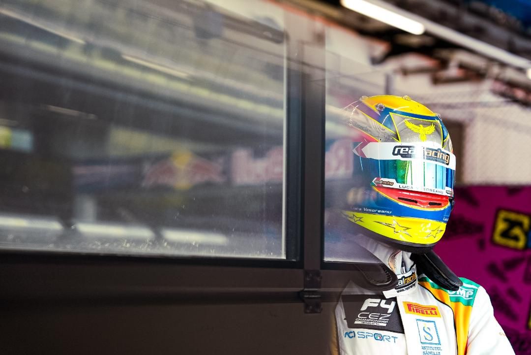 Primele puncte și aproape un podium pentru Luca Viișoreanu și Real Racing în Formula 4_2