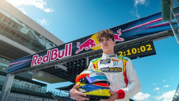 
	Primele puncte și aproape un podium pentru Luca Viișoreanu și Real Racing în Formula 4
