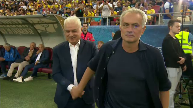 Ce i-a șoptit Jose Mourinho lui Anghel Iordănescu la ureche_17