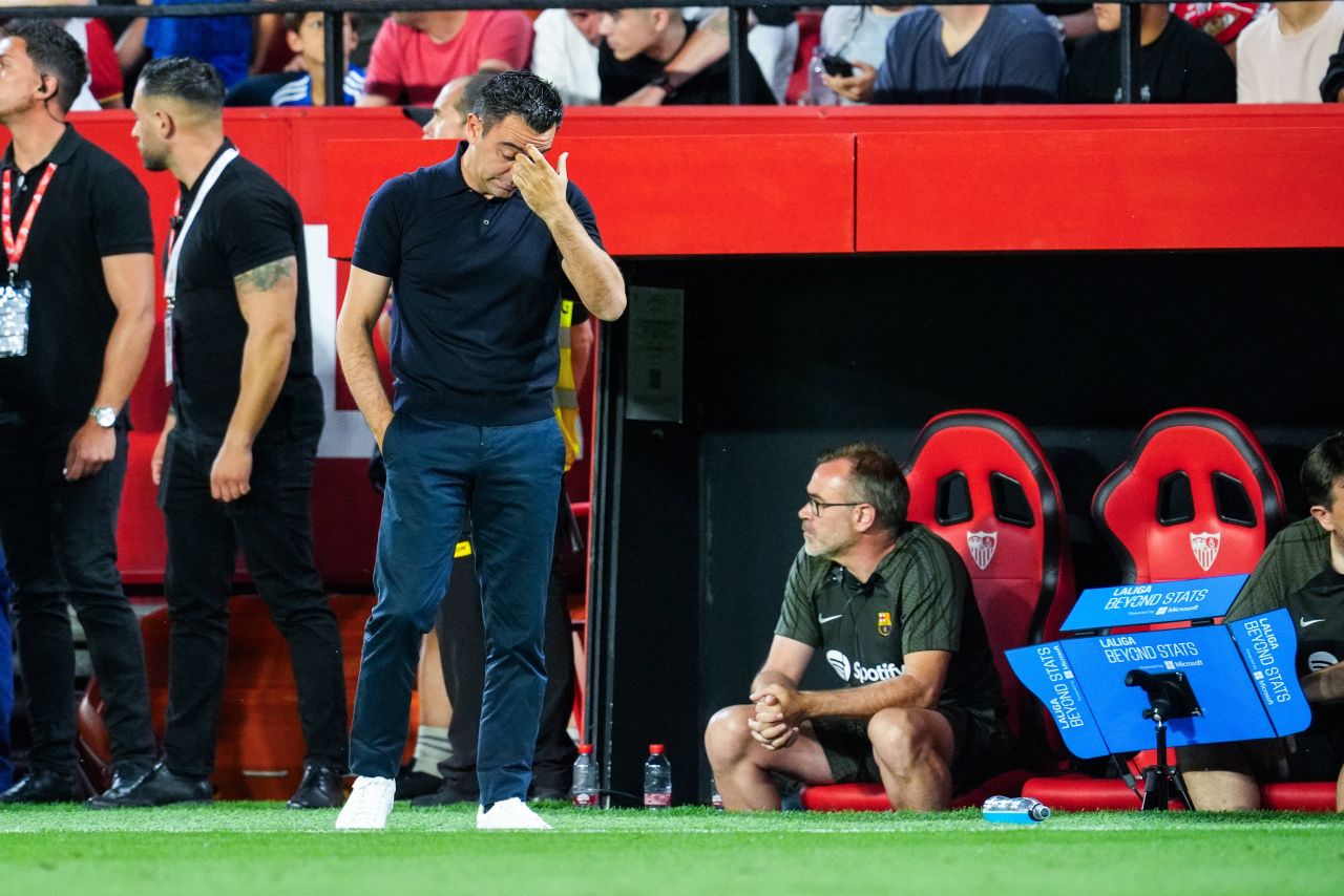 Cum a fost fotografiat Xavi la ultimul său meci pe banca Barcelonei! Premieră negativă pentru Robert Lewandowski_7