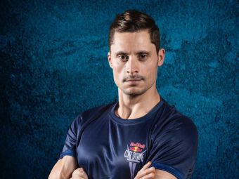 
	Aur pentru Constantin Popovici și cea mai bună săritură pentru Cătălin Preda în prima etapă din Seria Mondială Red Bull Cliff Diving&nbsp;

