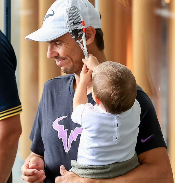 S-a terminat Nadal - Zverev. Rafa Jr. a oferit imaginea zilei, în timp ce tatăl său a pierdut în primul tur la Roland Garros_10