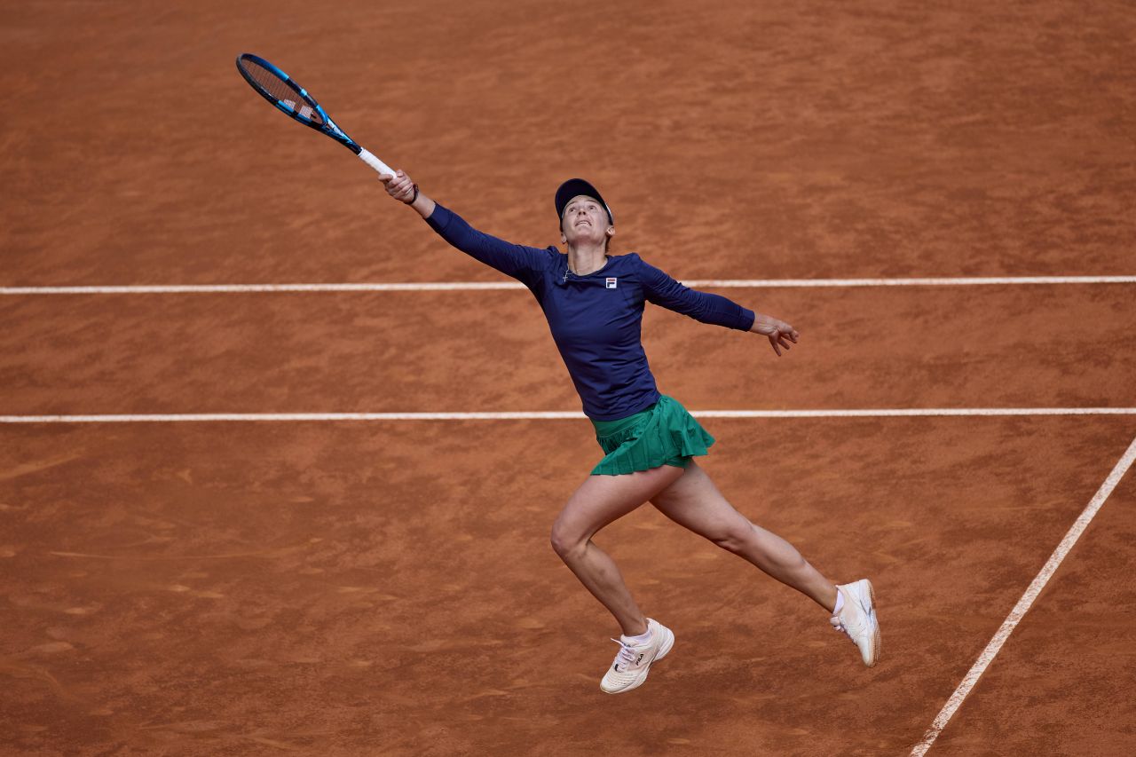 Irina Begu a făcut spectacol la Roland Garros: victorie în 70 de minute și perspective pentru un nou Everest la Openul Francez_11