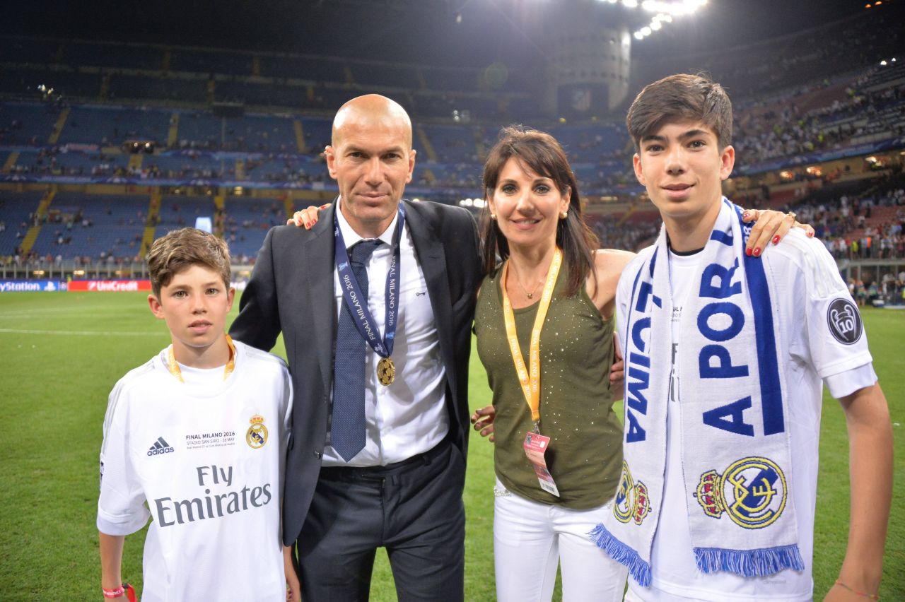 Zidane, OUT de la Real Madrid! O epopee de 23 de ani a familiei se încheie_1