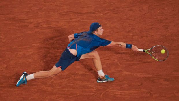 
	Când credeai că le-ai văzut pe toate: o nouă lovitură inventată, chiar la Roland Garros. Alcaraz a rămas perplex
