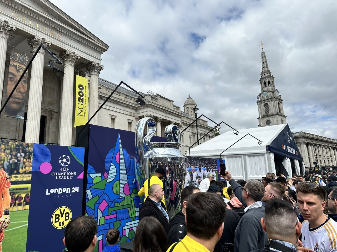 Fierbe Londra! Cele mai tari imagini înainte de finala Champions League: Borussia Dortmund - Real Madrid_10