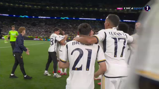 „Explozie” pe teren! Cum au sărbătorit jucătorii de la Real Madrid după triumful din Champions League_23