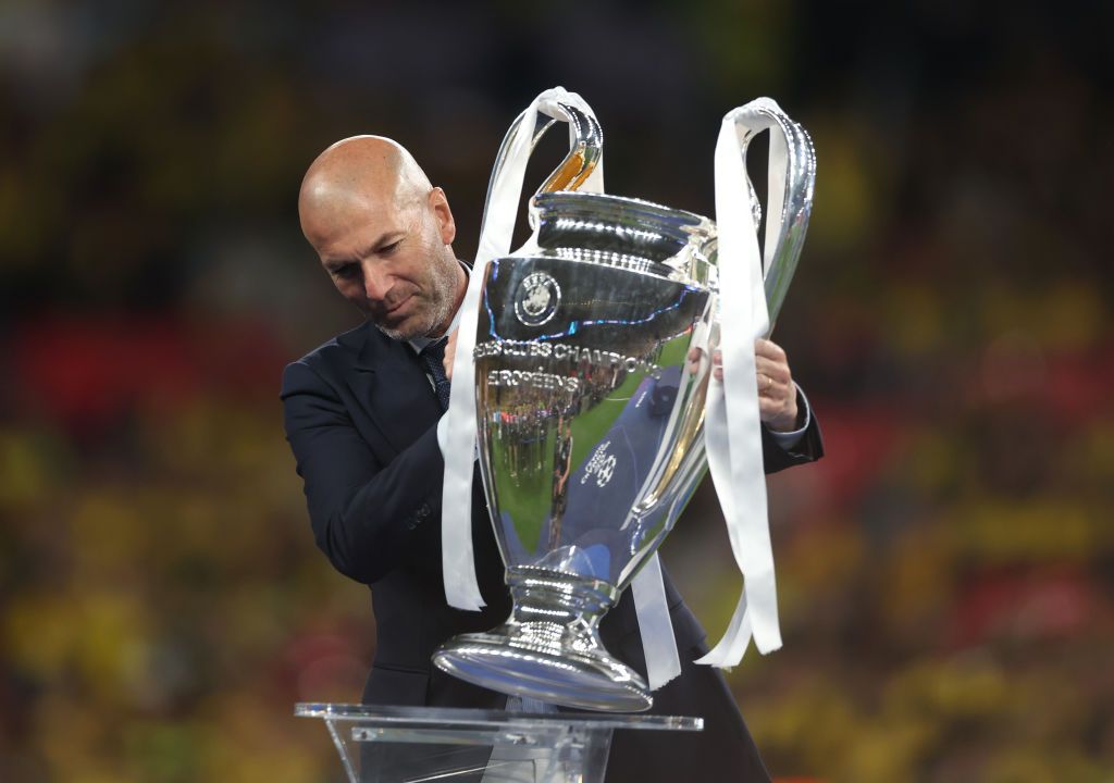 Real Madrid, încoronată pentru a 15-a oară campioană a Europei! Imagini de la decernarea trofeului_2