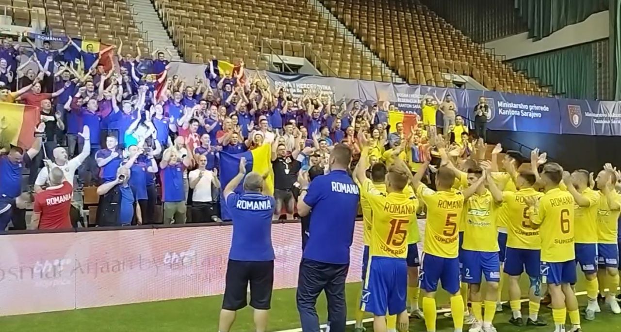 România face spectacol la Euro! "Tricolorii" au câștigat grupa la minifotbal, după un egal cu Ungaria_1