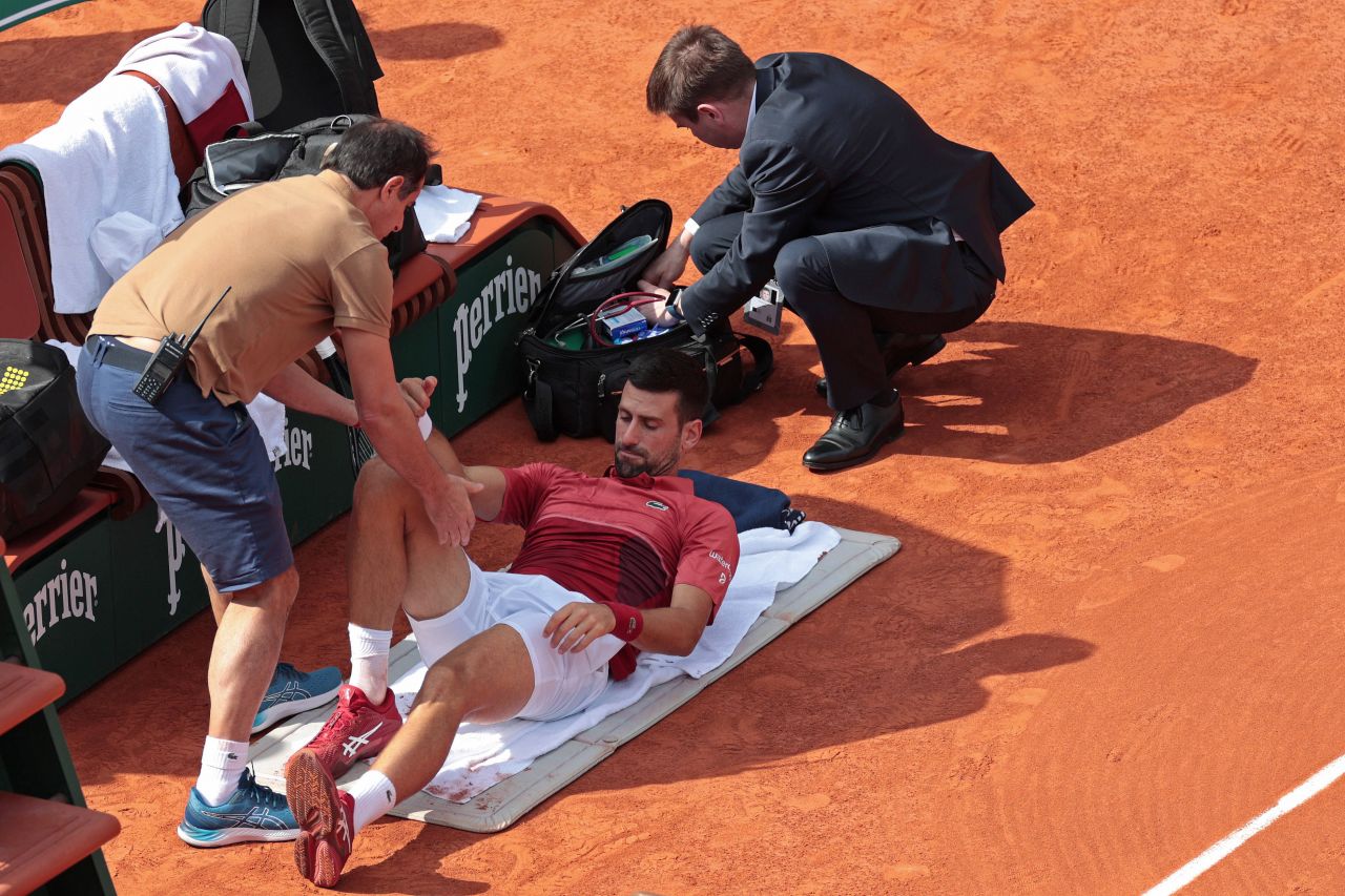 Sfârșit de drum la Roland Garros pentru Novak Djokovic, deși e calificat în sferturi? ”M-am accidentat, sunt încă în viaţă, da”_4