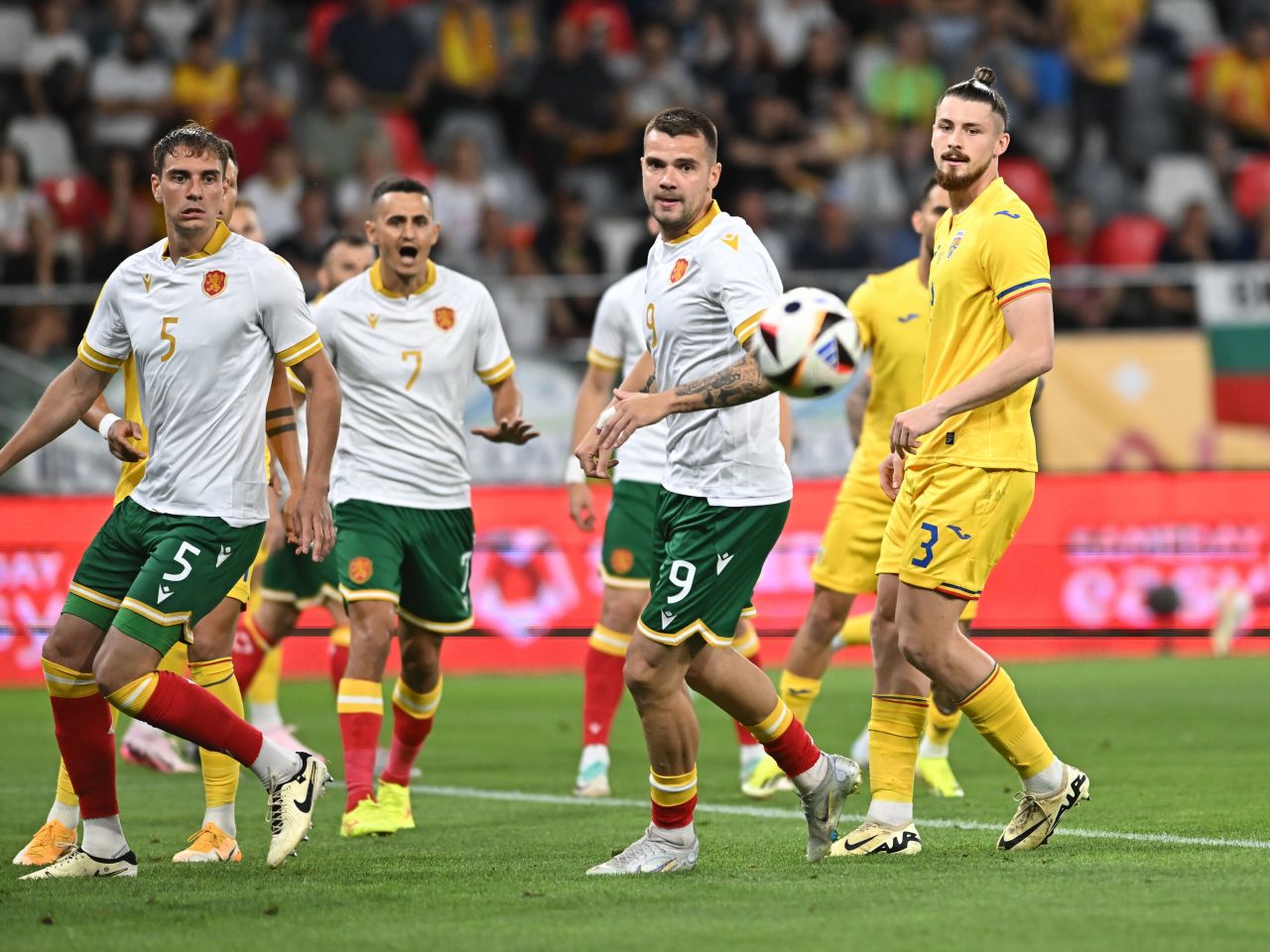 România - Bulgaria 0-0. Tricolorii remizează în primul ”antrenament” înainte de EURO 2024. Dennis Man a ratat un penalty_4