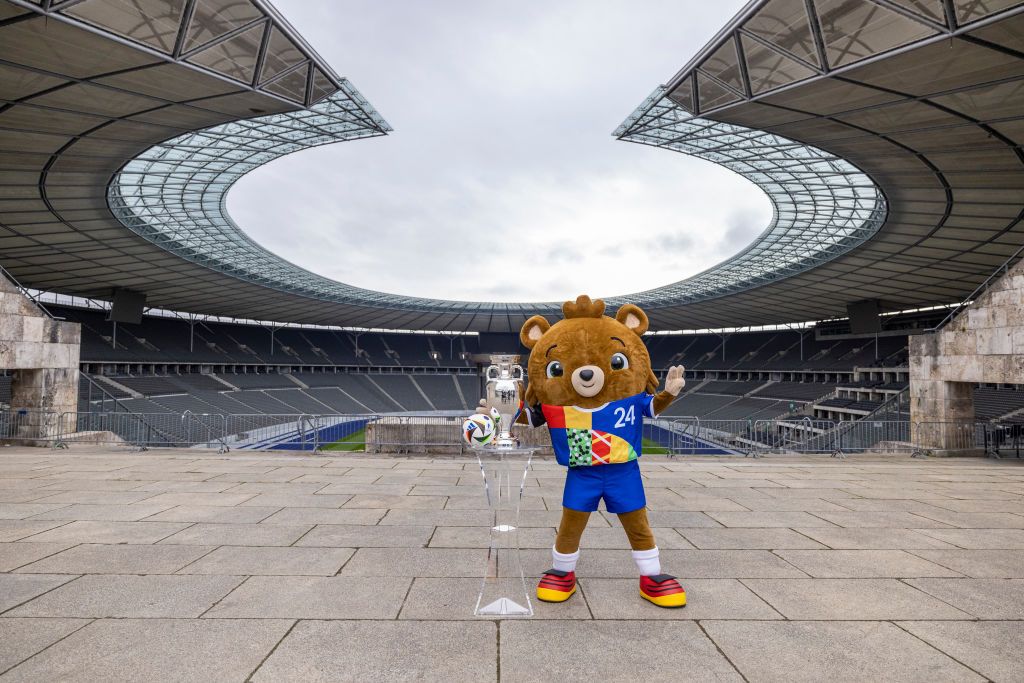 Turul stadioanelor de la EURO 2024 | Olympiastadion, arena unei echipe din liga a doua care va găzdui marea finală_12