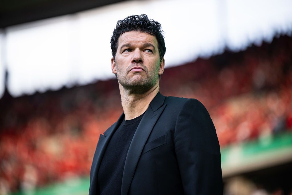 Colosal: Michael Ballack vinde un Ferrari "incredibil de rar" pentru 14 milioane de lire sterline_2